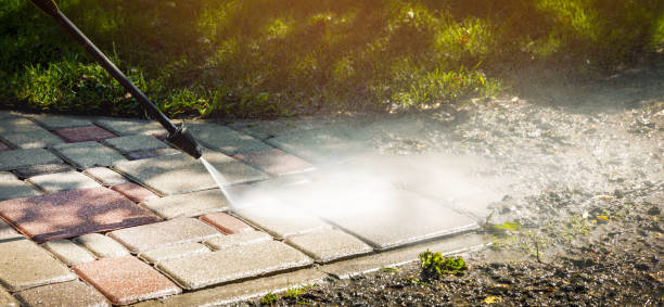 Best Pool Deck Cleaning  in Foresthill, CA